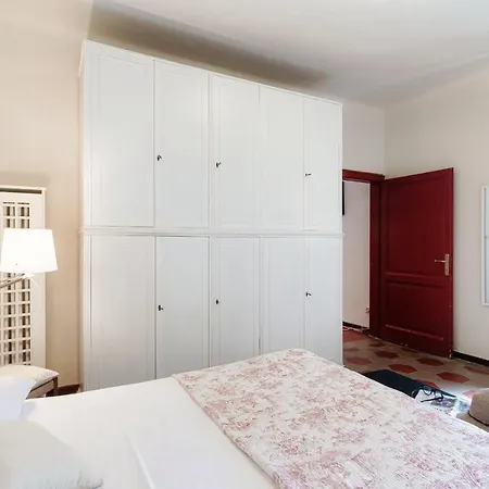 Altido Cosy 2bed Apt With Garden And Parking チェルノッビオ