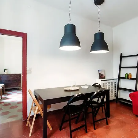Altido Cosy 2bed Apt With Garden And Parking